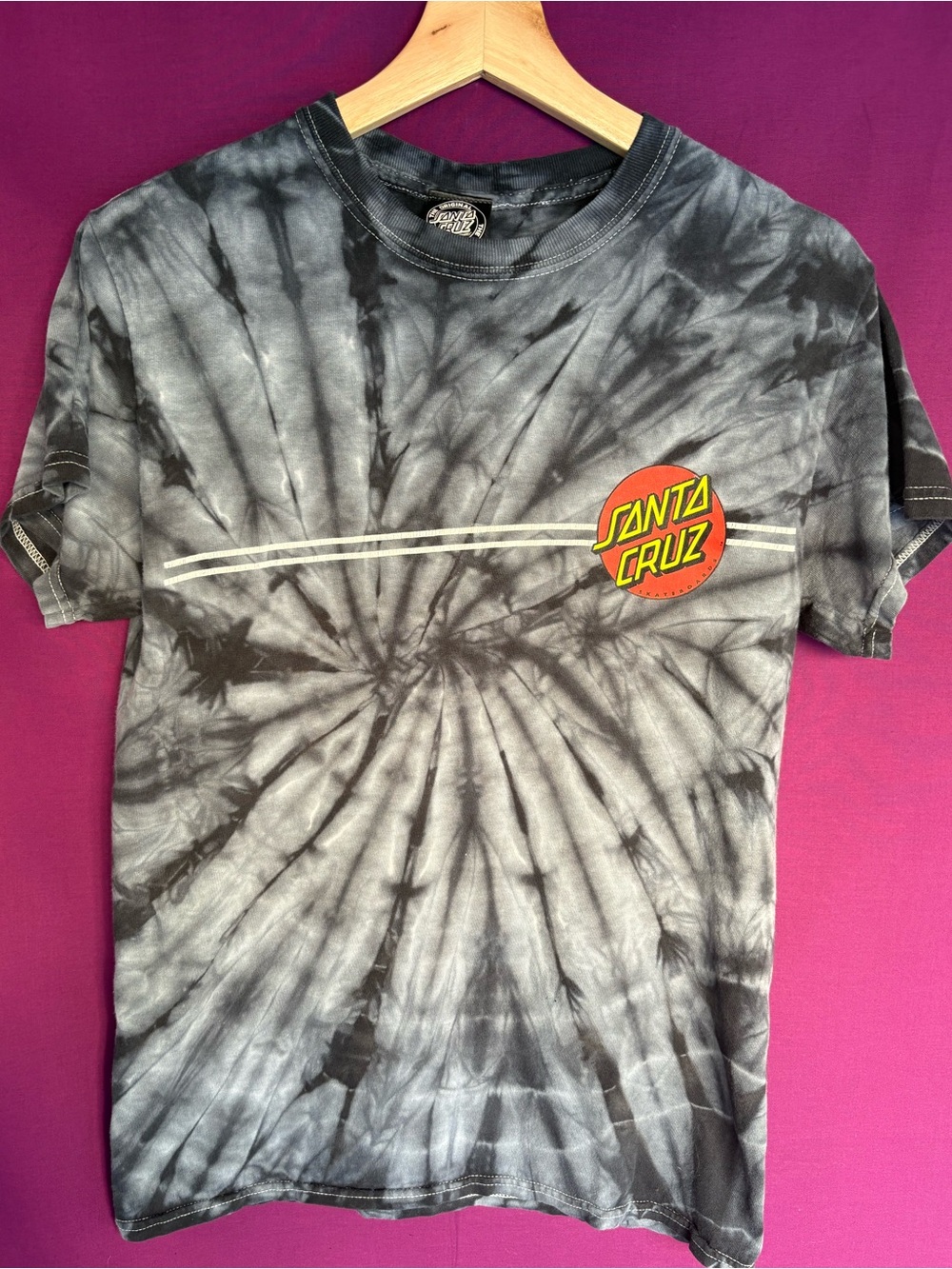 Santa Cruz Tie Dye T Shirt Small Black Spiral Dot Logo Skate Tee